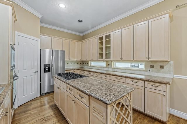 2604 Chenevert Street, Houston, TX 77004