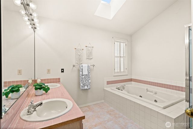 6850 Starboard Lane, Gig Harbor, WA 98335