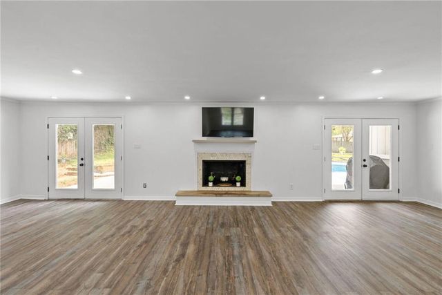 6058 Highland Woods Drive, Mobile, AL 36608
