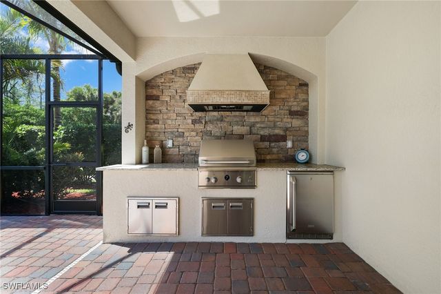 17461 Monaghan RUN, Bonita Springs, FL 34135