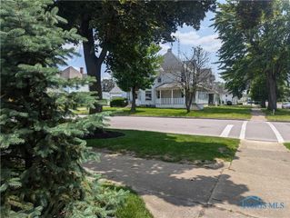 137 N 8th Street, Upper Sandusky, OH 43351