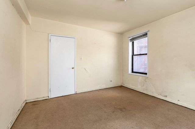 34-30 78th Street 2B, Jackson Heights, NY 11372