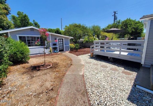 32 N Lima Street, Sierra Madre, CA 91024