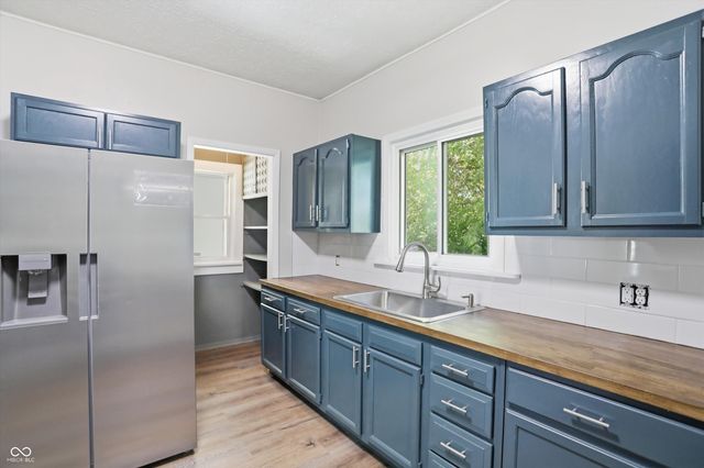 5008 E Raymond Street, Indianapolis, IN 46203