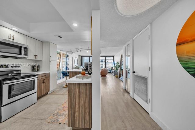 2401 S Ocean Dr 2504, Hollywood, FL 33019