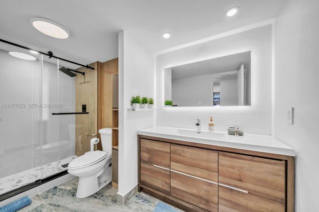 2401 S Ocean Dr 2504, Hollywood, FL 33019
