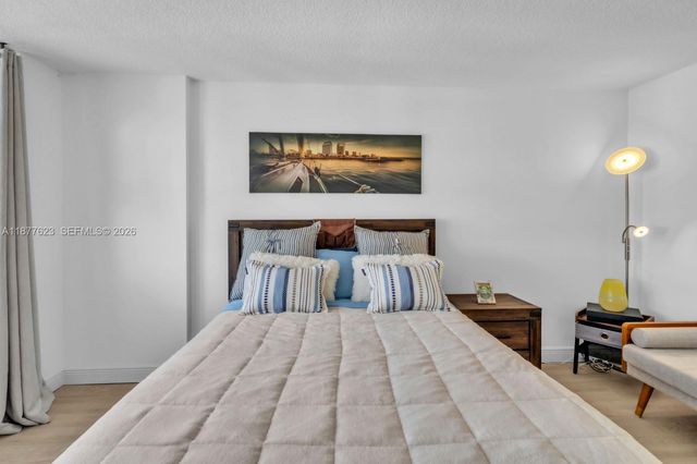 2401 S Ocean Dr 2504, Hollywood, FL 33019