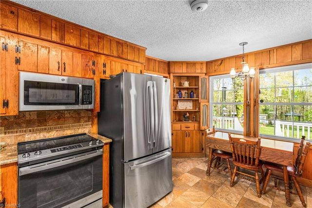 131 Ridge Street, Jonesville, NC 28642