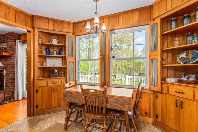 131 Ridge Street, Jonesville, NC 28642