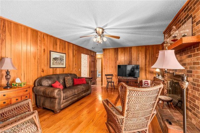 131 Ridge Street, Jonesville, NC 28642