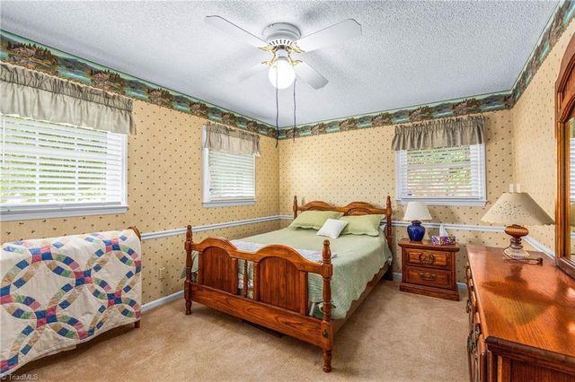 131 Ridge Street, Jonesville, NC 28642