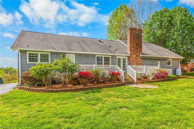 131 Ridge Street, Jonesville, NC 28642