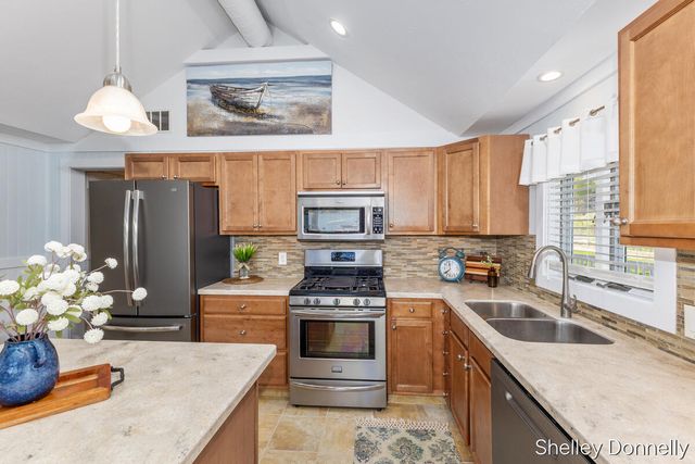1071 E Hess Lake Drive, Brooks Twp, MI 49327