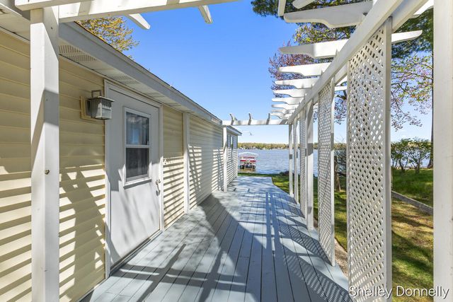 1071 E Hess Lake Drive, Brooks Twp, MI 49327