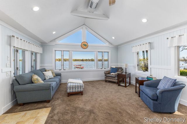 1071 E Hess Lake Drive, Brooks Twp, MI 49327
