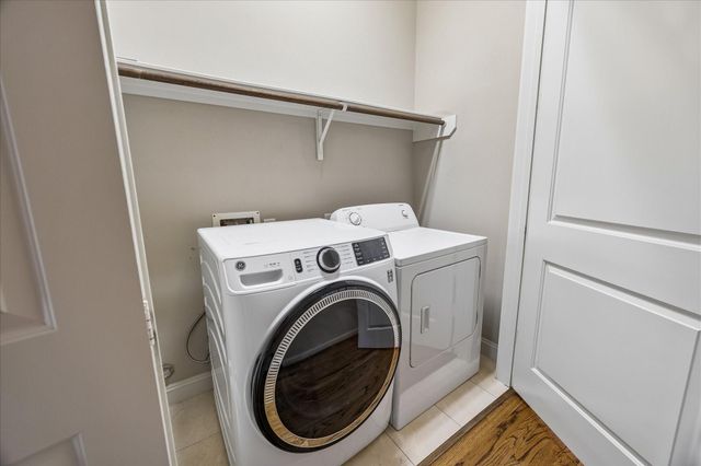 1209 W 22nd Street, Houston, TX 77008