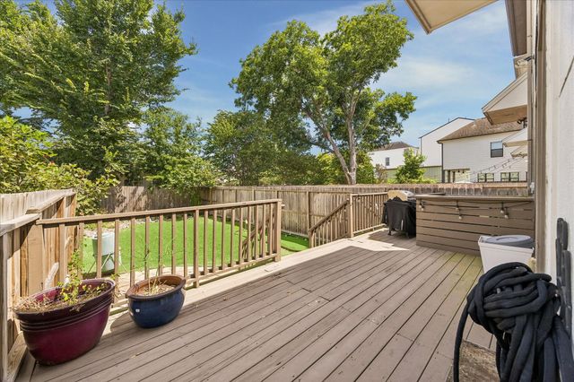 1209 W 22nd Street, Houston, TX 77008