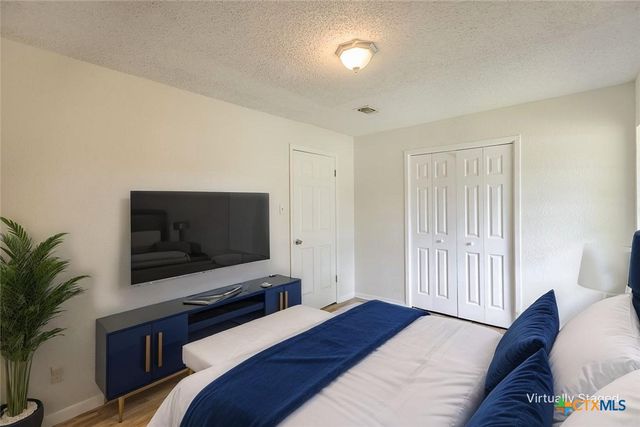 935 Verna Lee Boulevard, Harker Heights, TX 76548