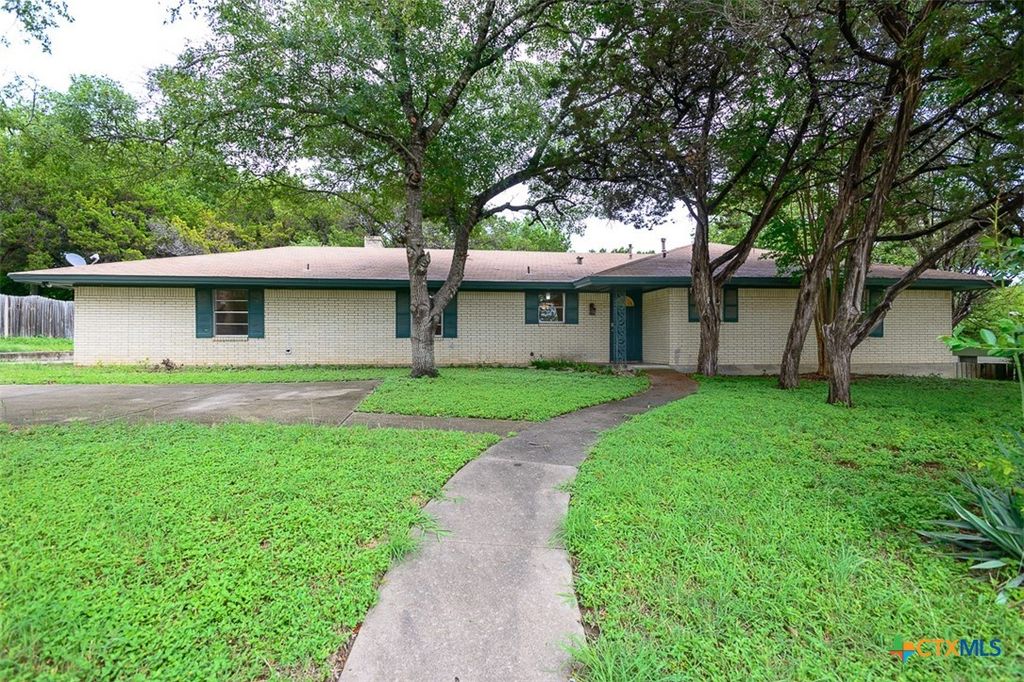 935 Verna Lee Boulevard, Harker Heights, TX 76548