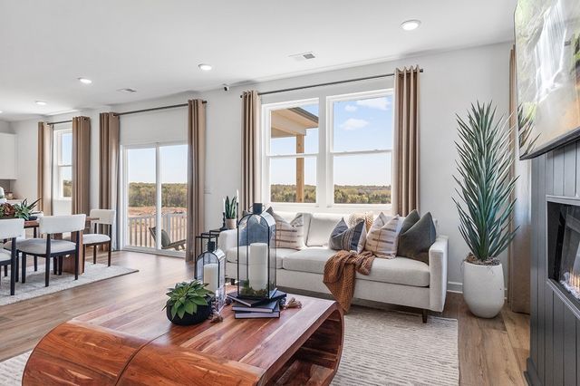 5404 Dunbar Dr, Old Hickory, TN 37138