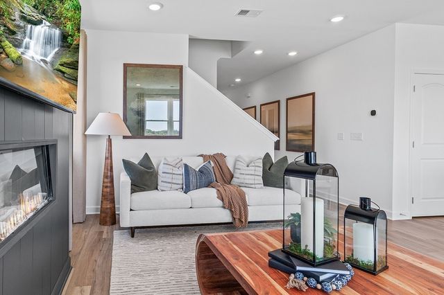 5404 Dunbar Dr, Old Hickory, TN 37138