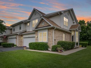 9237 WATERFALL GLEN Boulevard, Darien, IL 60561