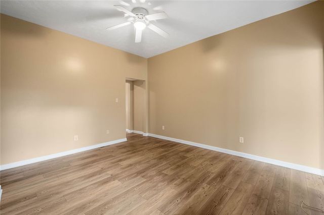 237 Paul St, Mt Washington, PA 15211