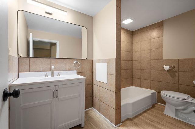 237 Paul St, Mt Washington, PA 15211