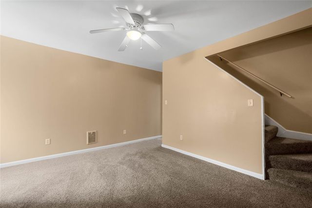 237 Paul St, Mt Washington, PA 15211