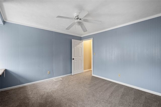 237 Paul St, Mt Washington, PA 15211