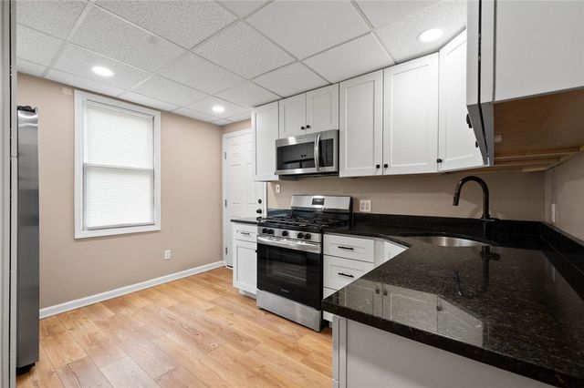 237 Paul St, Mt Washington, PA 15211