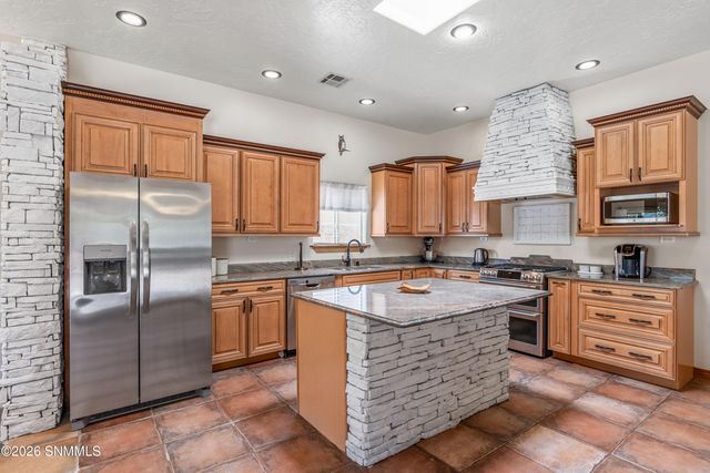3544 Cave Creek, Las Cruces, NM 88011