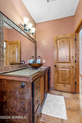 3544 Cave Creek, Las Cruces, NM 88011