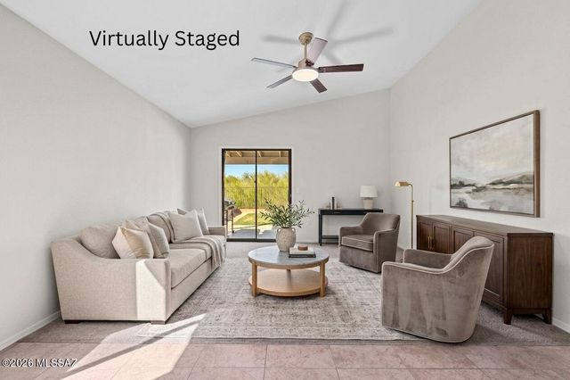 675 S Painted River Way, Vail, AZ 85641