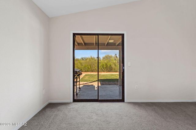 675 S Painted River Way, Vail, AZ 85641