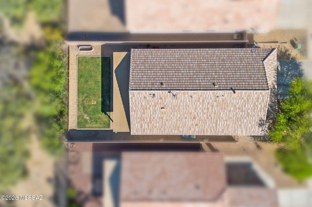 675 S Painted River Way, Vail, AZ 85641