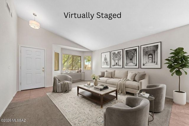 675 S Painted River Way, Vail, AZ 85641