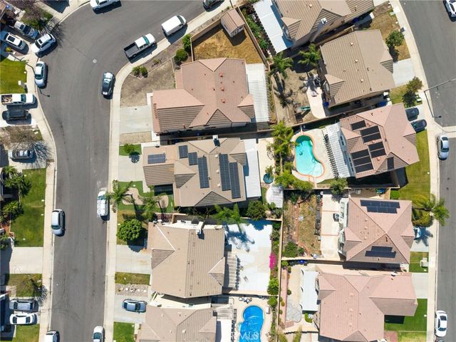 7358 Meade Court, Fontana, CA 92336