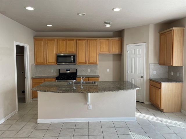 12606 Egret Hill Court, Houston, TX 77089