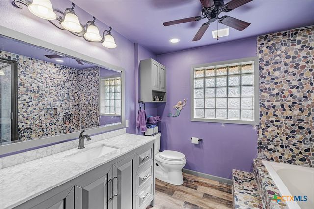 204 Brooks, Victoria, TX 77904