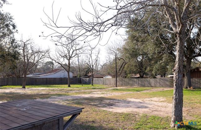204 Brooks, Victoria, TX 77904