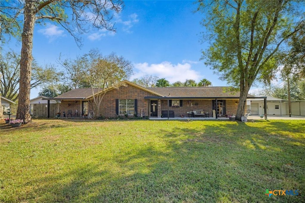 204 Brooks, Victoria, TX 77904