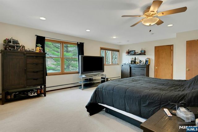 229 White Meadow Road, Rockaway Township, NJ 07866