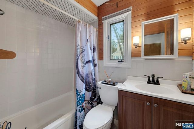 229 White Meadow Road, Rockaway Township, NJ 07866