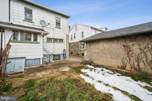 10 MARLBOROUGH RD, Upper Darby, PA 19082