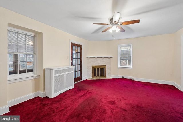 10 MARLBOROUGH RD, Upper Darby, PA 19082