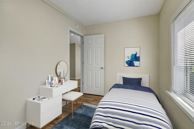 4917 DUNDEE Road, Jacksonville, FL 32210