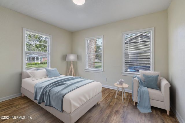 4917 DUNDEE Road, Jacksonville, FL 32210