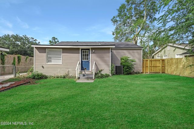 4917 DUNDEE Road, Jacksonville, FL 32210