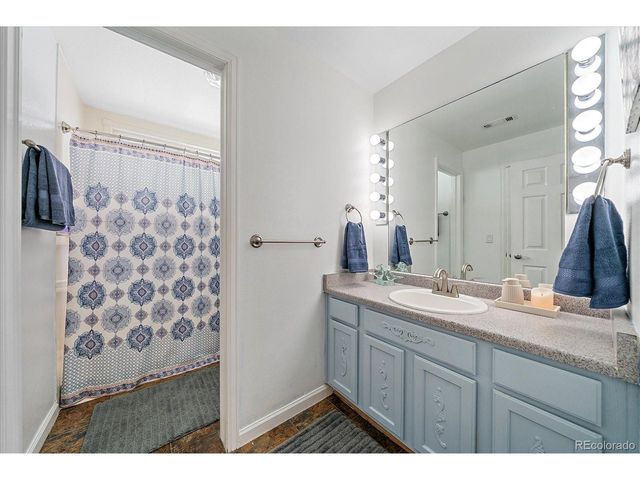7493 E 26th Ave, Denver, CO 80238